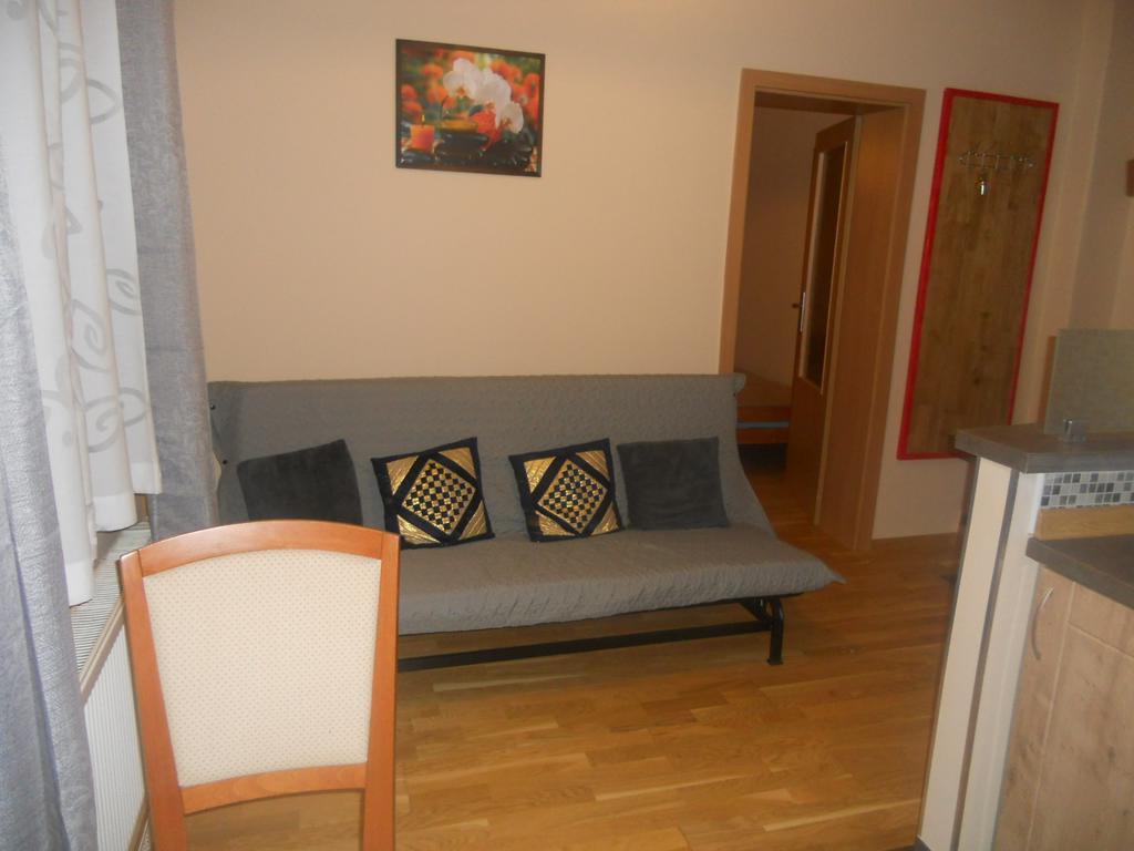 Hotel Msprivat Karlovy Vary Esterno foto